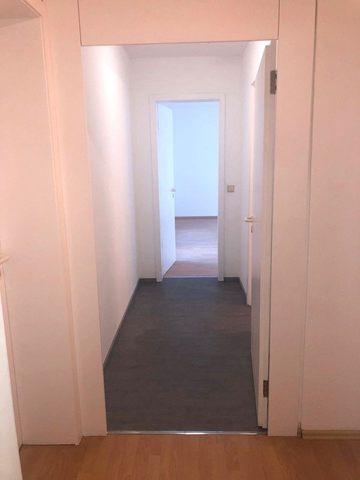 2,5-Zimmer-Wohnung mit Terrasse m Zentrum von Darmstadt in Darmstadt