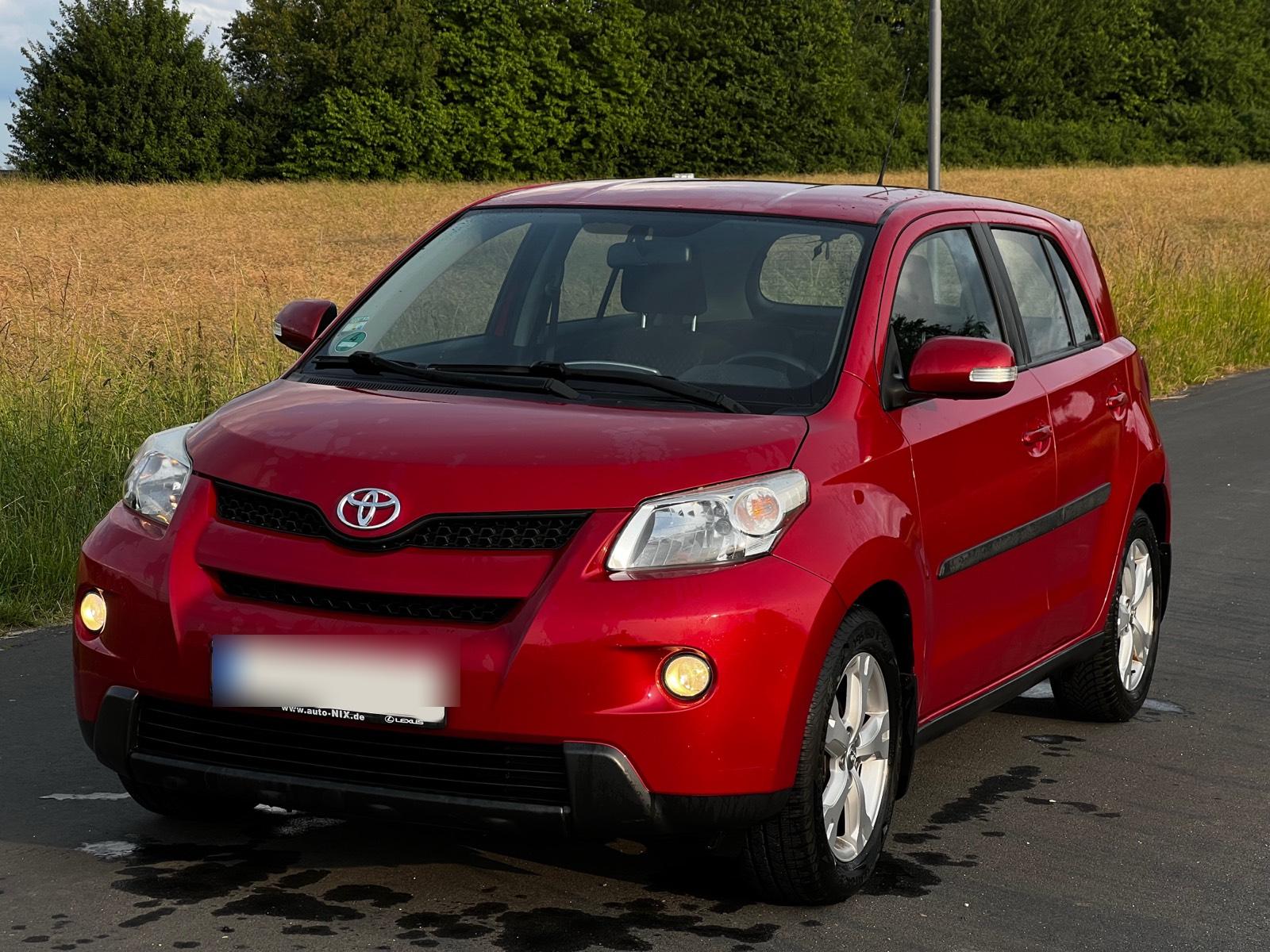 Abbildung des Autos Toyota Uraban Cruiser Hi…