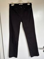 Levi`s Jeans 712 Slim schwarz Gr. 27 Nordrhein-Westfalen - Dorsten Vorschau