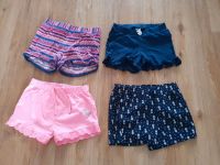 27x Mädchen Capri Leggings Radler Shorts Gr. 122-128 Sachsen-Anhalt - Magdeburg Vorschau