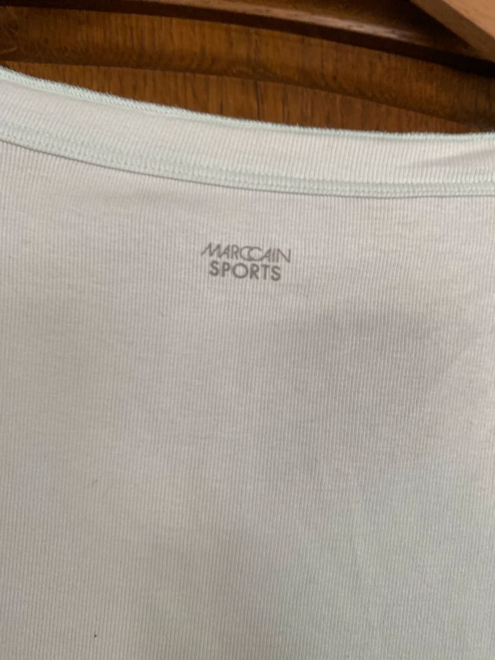 Babyblaues Langarmshirt für Damen von Marc Cain in Troisdorf