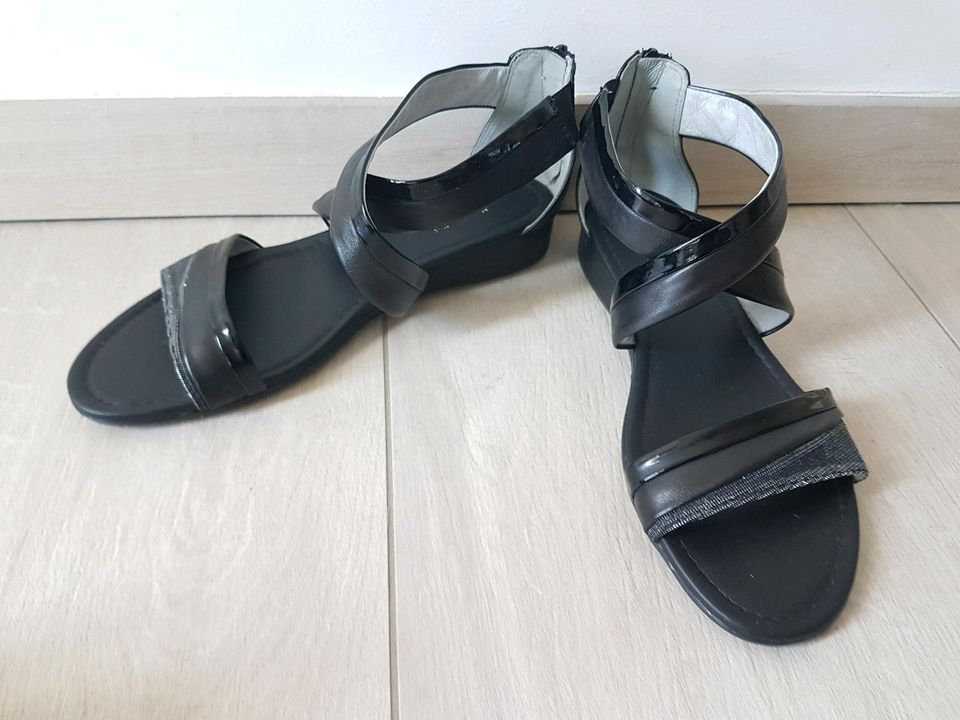 Nero Giardini Sandaletten 40 Sandalen Rimen schwarz in Senftenberg