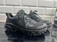 On Cloud , Cloudrock Low Black 44  / Waterproof Köln - Köln Dellbrück Vorschau