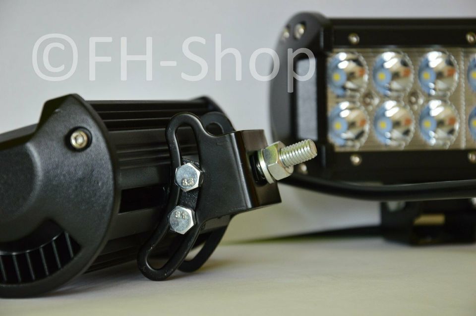 LED Arbeitsscheinwerfer 36W Traktor Bulldog Schlepper IHC Deutz in Langenau