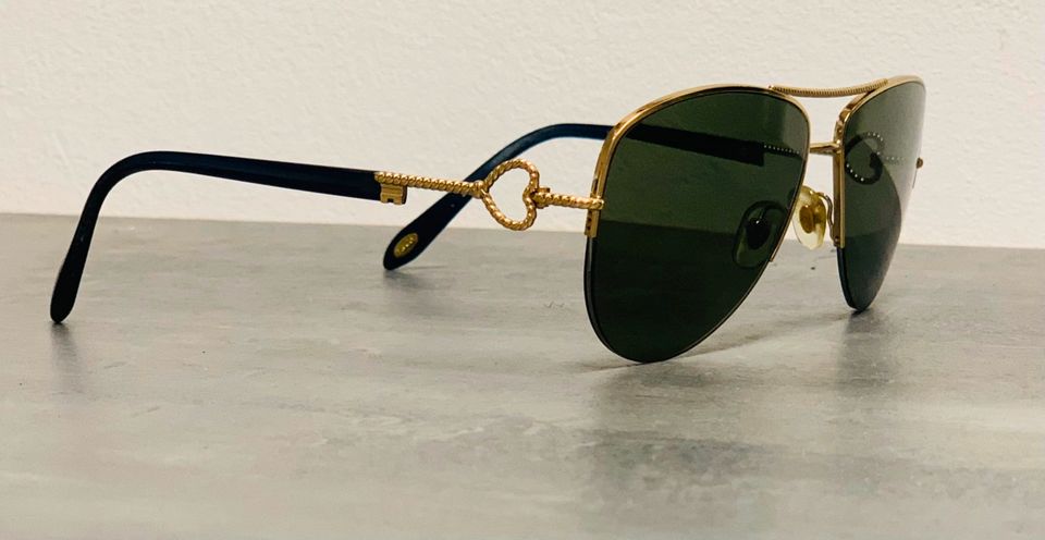 Tiffany & Co. Sonnenbrille mit goldenen Schlüssel in Hennef (Sieg)