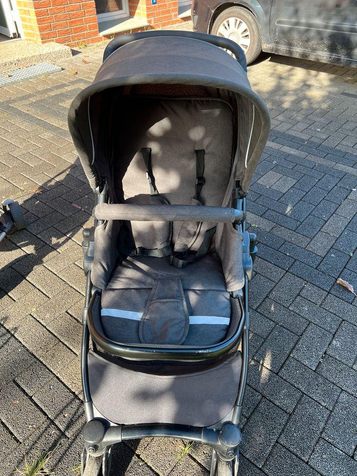 2 in 1 Kinderwagen und Babywanne in Stadthagen