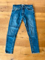 Zara Slim Jeans 42 Herren-Hose L Stretch dunkelblau Bielefeld - Bielefeld (Innenstadt) Vorschau