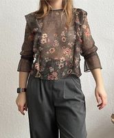 Zara Chiffon Bluse Shirt Rüschen Blumen Nordrhein-Westfalen - Detmold Vorschau