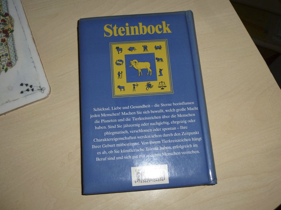 Buch "STEINBOCK", 128 Seiten, sehr guter Zustand! in Böblingen