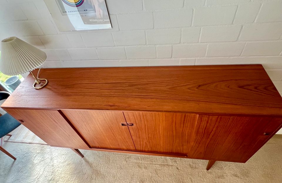 Teak Sideboard Rosengren Hansen Danish Vintage Anrichte Highboard in Hamburg