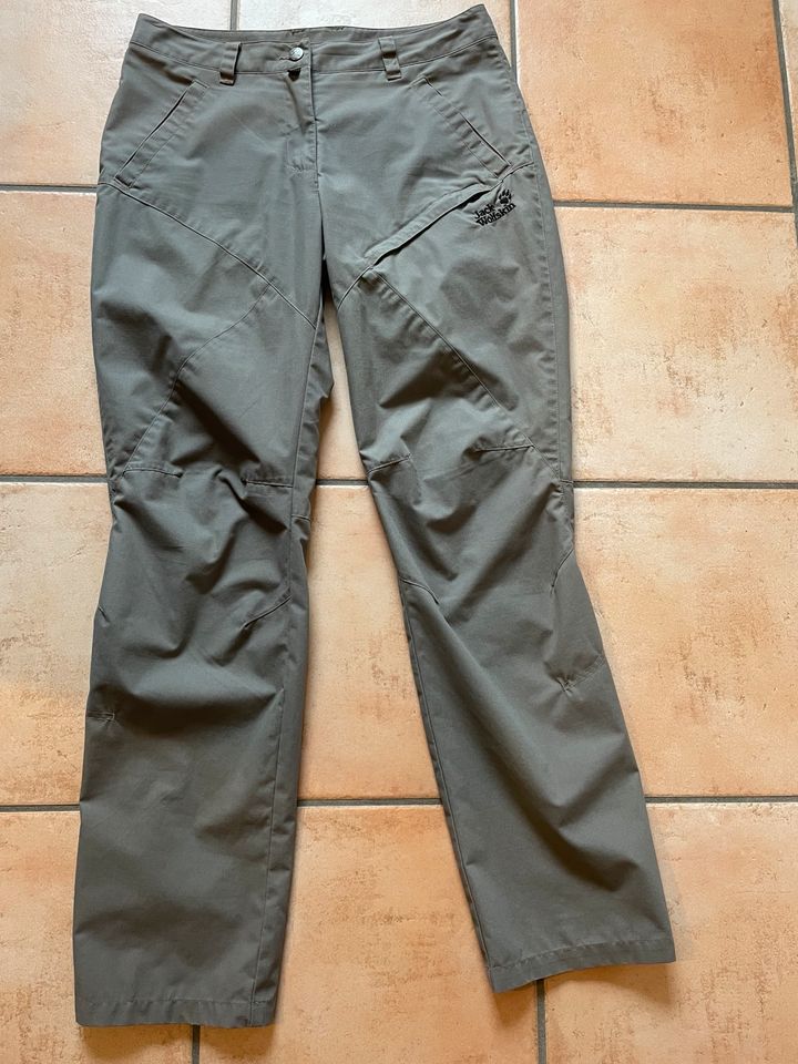 Jack Wolfskin Outdoor Hose Gr. 38 in Leuterod