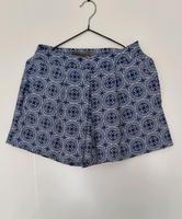 Short, Atmosphere,  blau-weiß,  34 Nordrhein-Westfalen - Goch Vorschau