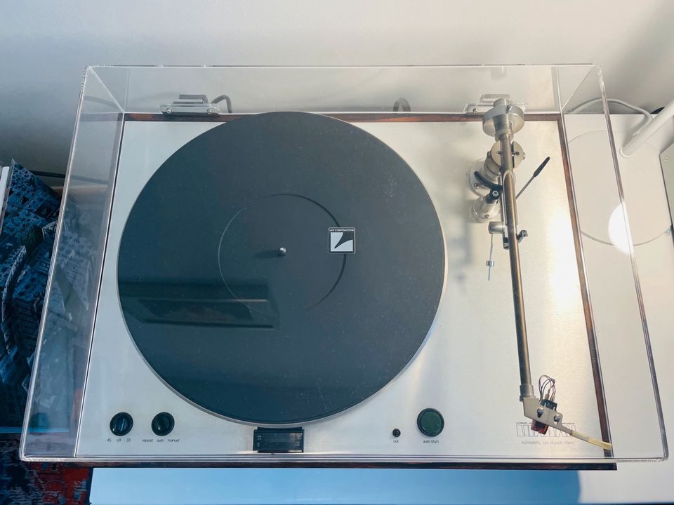 Luxman PD-277 Plattenspieler & Audio-Technica AT-VM95 SH Shibata in München