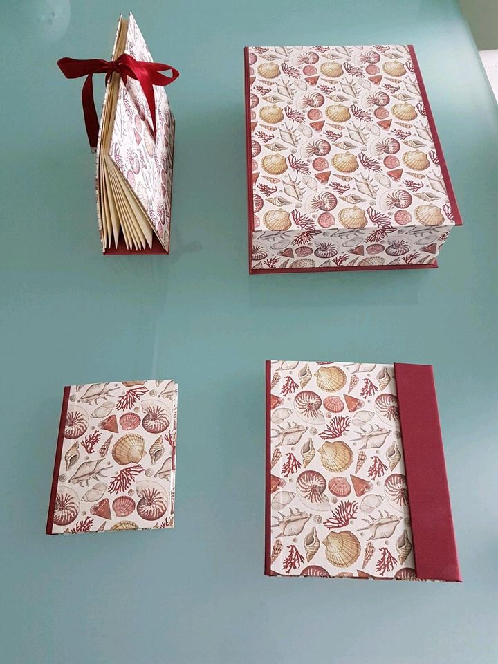 Schachtel Mäppchen Bücher Papier Set 4 teilig + 2 Bleistiften in Köln