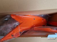 KTM EXC MJ2024 KUNSTSTOFFTEILEKIT ORANGE *NEU+OVP* Thüringen - Sollstedt (Wipper) Vorschau