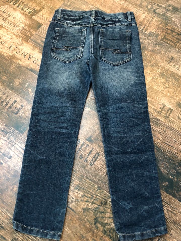 Yigga Jungen Jeanshose Gr. 140 blau used in Neustadt a.d.Donau