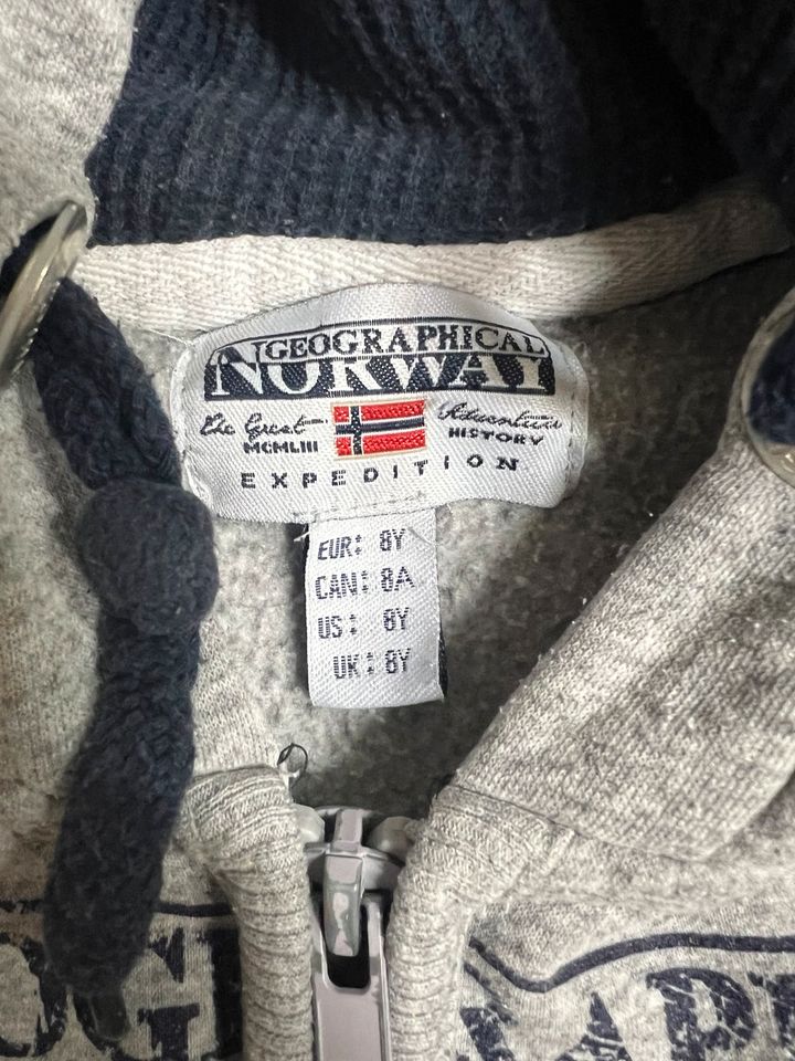 Sweatshirt Jacke geographical Norway gr.116 in Aachen