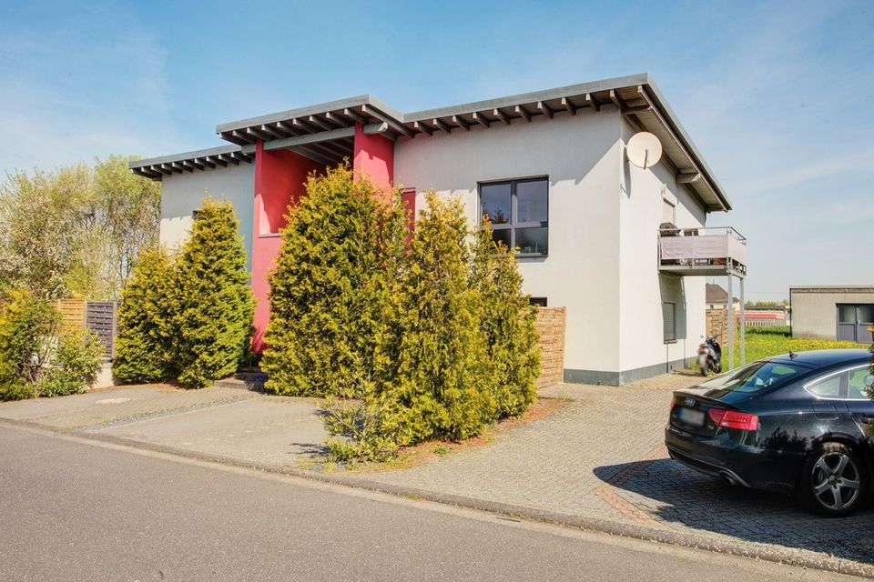 Attraktive und hochwertige Eigentumswohnung in schöner Wohnlage mit bester Anbindung an die A3 in Oberhonnefeld-Gierend