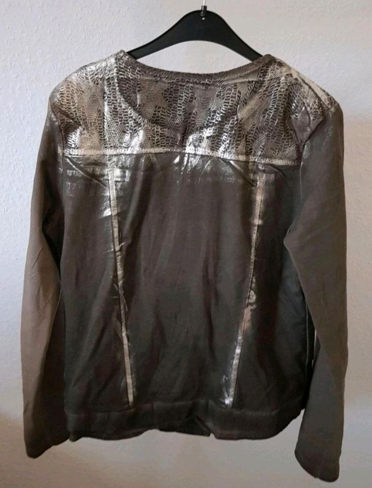 Jacke grau/silber  Gr. 38 in Marl