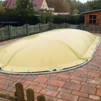 Aufblasbare Poolabdeckung für Ovalbecken 6,23 x 3,60 m Nordrhein-Westfalen - Solingen Vorschau