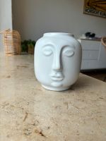 Vase mit Gesicht Köln - Weidenpesch Vorschau