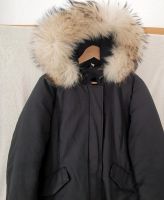 Winter Parka mit abnehmbaren Fellbesatz Hannover - Vahrenwald-List Vorschau