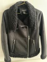 DKNY Schaffelljacke Hessen - Freigericht Vorschau
