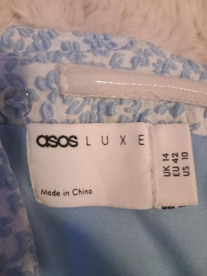 Asos Luxe zwei teiler Kombi Oberteil/ short 42/Strand boho in Düsseldorf