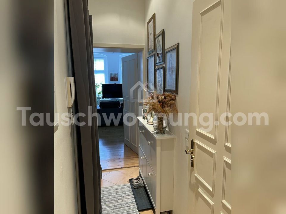 [TAUSCHWOHNUNG] 2 Zimmer Altbau gg 3 Zimmer in Berlin