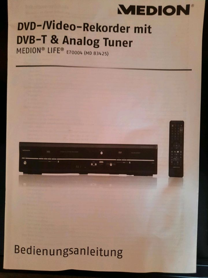 DVD-/ Video' Rekorder mit DVB-T& und Analog Tuner von Medion in Wiesbaden