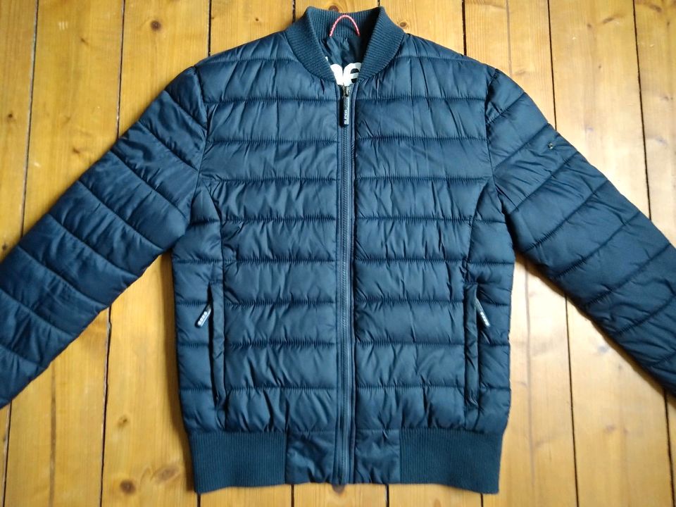 Superdry Bomberjacke M NP159€ Steppjacke dunkelblau in Wuppertal