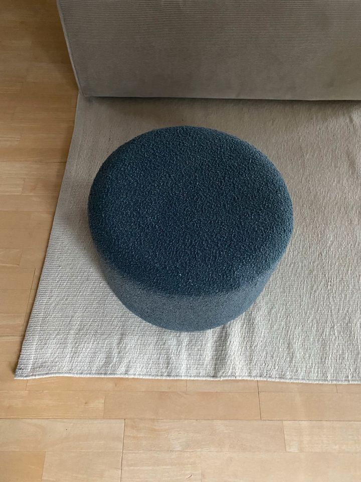 Pouf Hocker mit Teddy -Stoff von Söstrene Grene in Hamburg