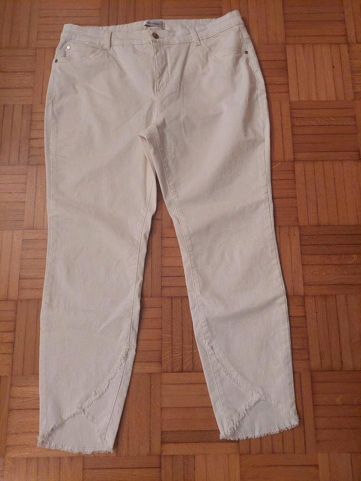 Hose Jeans Gr. 46 beige neu in Schlier