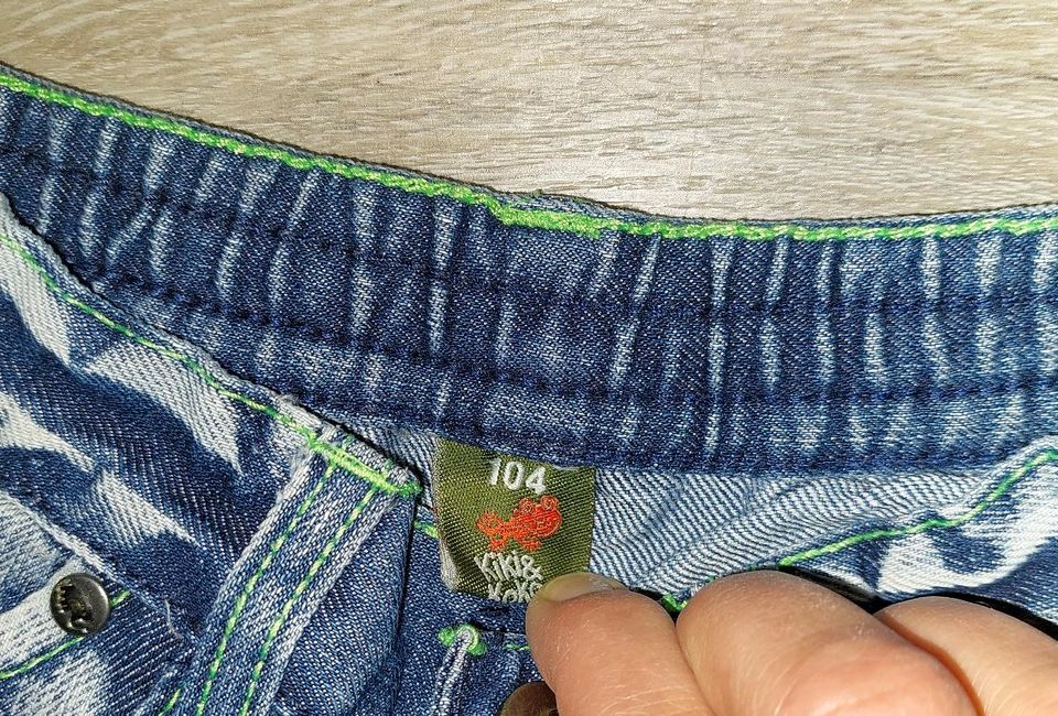 Kurze Hose Jeans Shorts Größe 104 in Gera