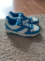 Bench Sneaker Gr. 38 weiß blau Herz Nordrhein-Westfalen - Bad Oeynhausen Vorschau