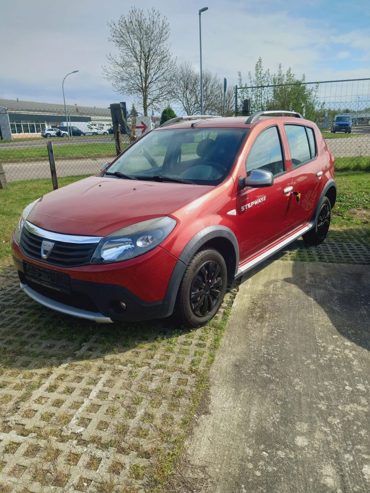 Dacia Sandero Stepway 1.5 dCi Allwetter Klima ZV Tüv 9/25 in Anklam