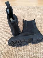 Schuhe Chelsa Boots von Toms, neu Aachen - Aachen-Mitte Vorschau
