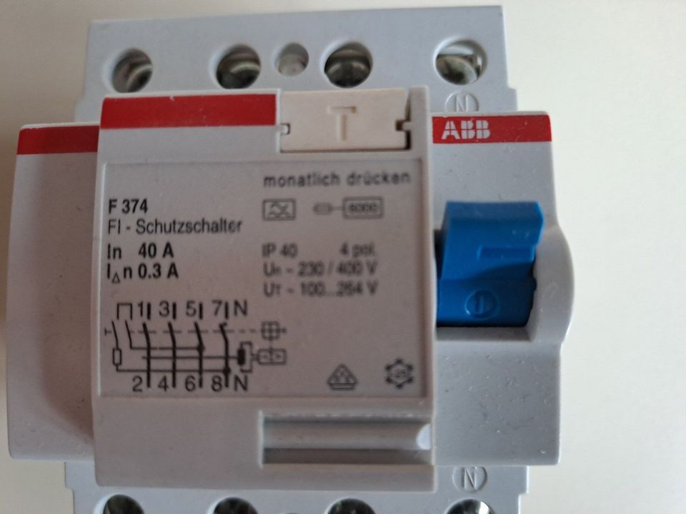 ABB Fehlerstromschutzschalter Fi-Schalter F374, 0,3 A 40  4-polig in Freising