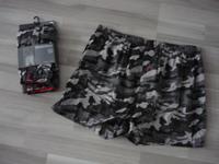 Shorts im 2er Pack Gr. L und Gr. M, Sneaker+ Strümpfe 43-46 Berlin - Lichtenberg Vorschau