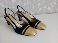 Eleganter Damenschuh Köln - Rath-Heumar Vorschau