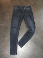 dunkel blaue Jeans Hose Röhrenjeans in Gr. S 36 von Soccx Berlin - Hohenschönhausen Vorschau