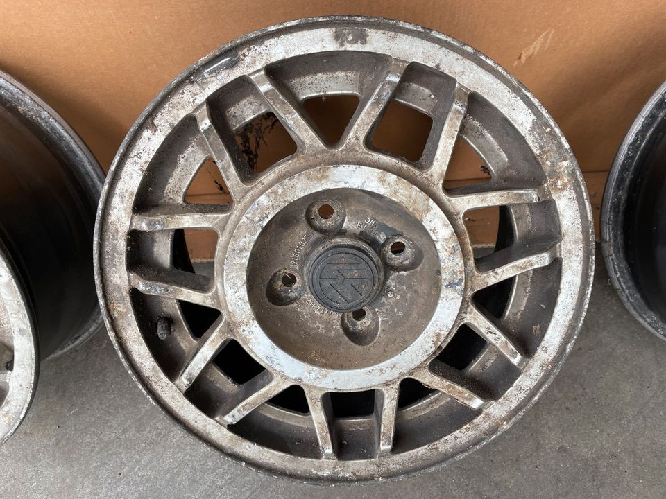 VW Felgen 6X14ET38 LK4X100 aus Werkstattauflösung in Viersen