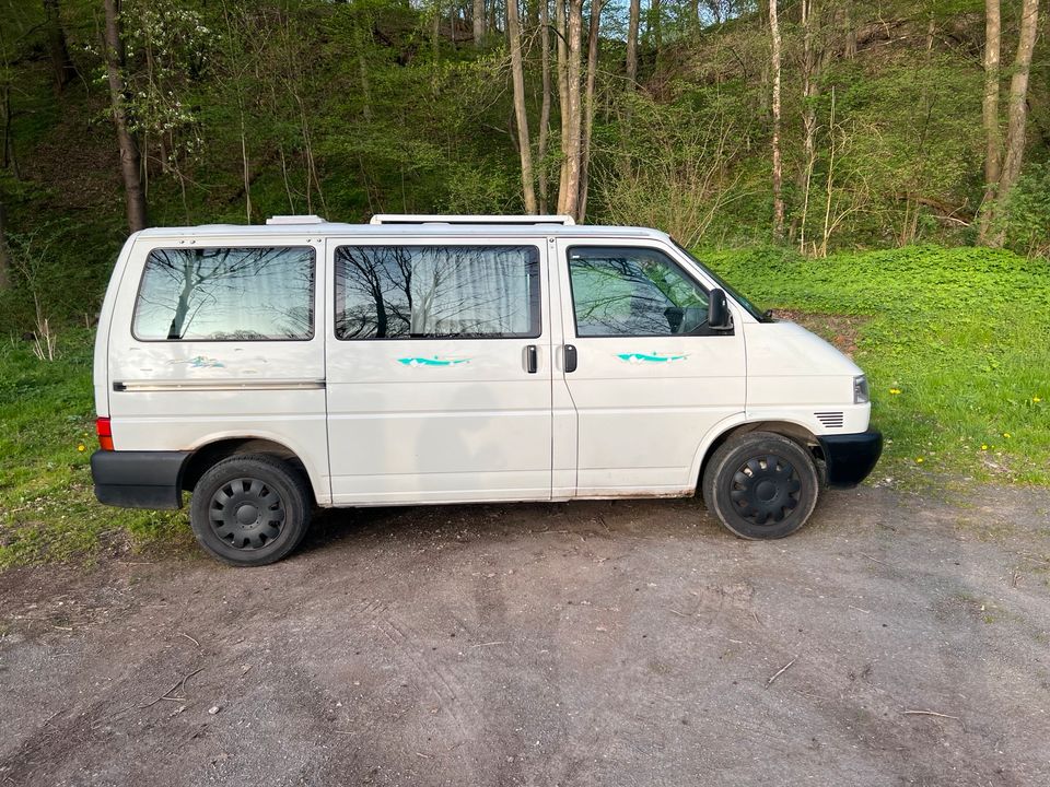 VW t4 Camper in Alheim