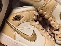 Jordan 1 Mid Sneaker Pale Vanilla Gr. 38,5 Leder neu Hessen - Offenbach Vorschau