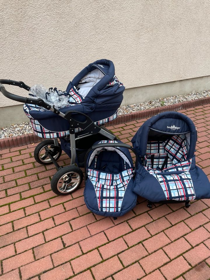 Kinderwagen Bergsteiger Capri mit 3 Aufsätzen in Leipzig