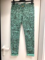 Rich & Royal SKINNY Jeans Leo grün neon Gr. 27 S München - Bogenhausen Vorschau