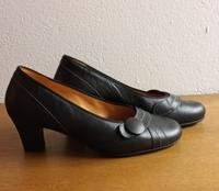Neuwertiger Pumps von Theresia M by Noat in Weite H Niedersachsen - Hambergen Vorschau