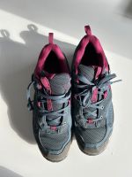 Wanderschuhe, feste Schuhe, Halbschuhe Größe 39 Nordrhein-Westfalen - Schlangen Vorschau