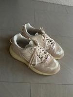 Adidas Z2 2K Boost Damen Sneaker Gr. 40,5 neuwertig Hessen - Battenberg Vorschau