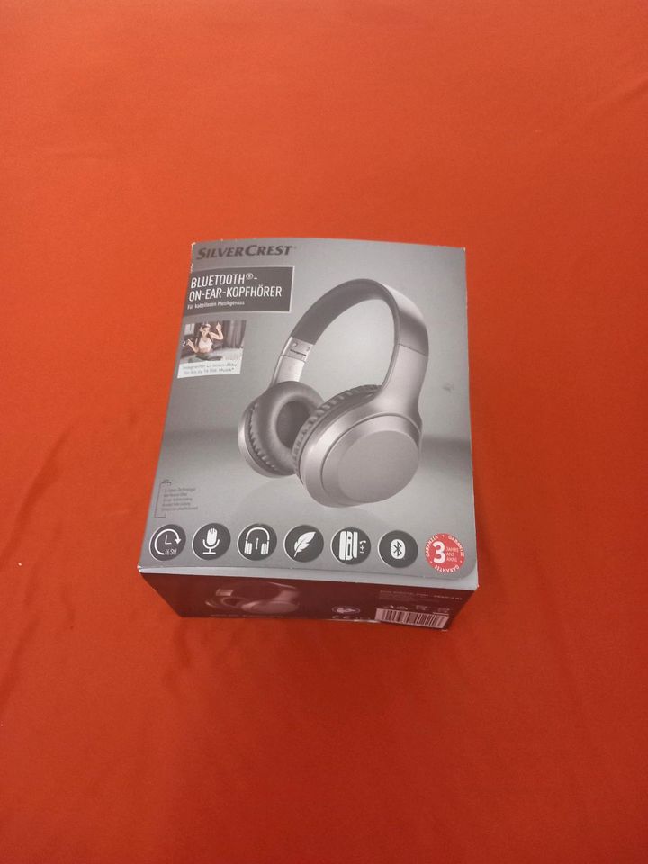 Bluetooth On-Ear-Kopfhörer. SilverCrest NEU & OVP in Neuwied